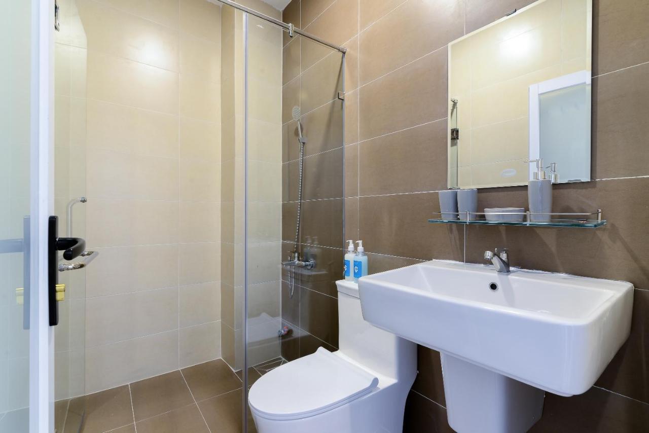 Cozrum Homes - Rivera Corner Apartamento Cidade de Ho Chi Minh